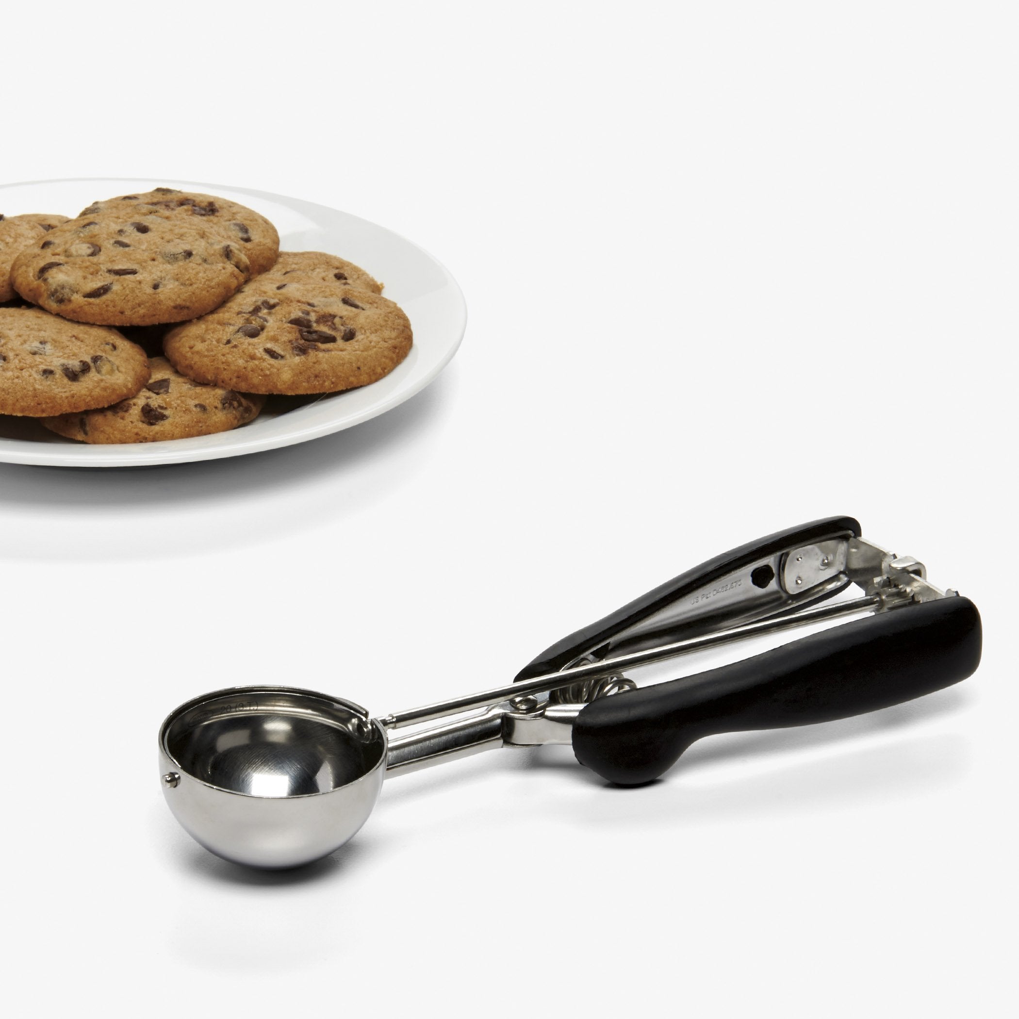OXO Good Grips dishwasher-safe design for quick cleanup after baking.