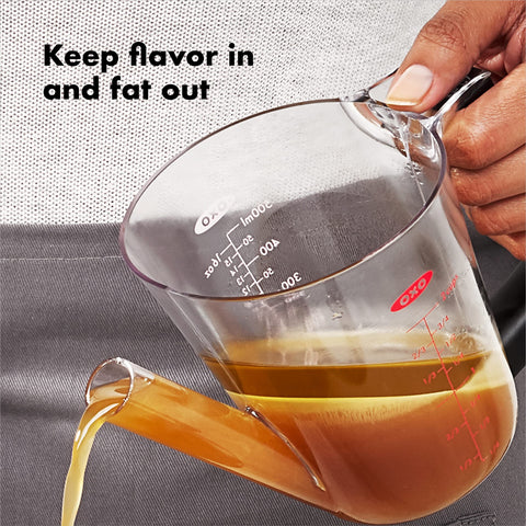 OXO Good Grips fat separator shows precise measurements on the side