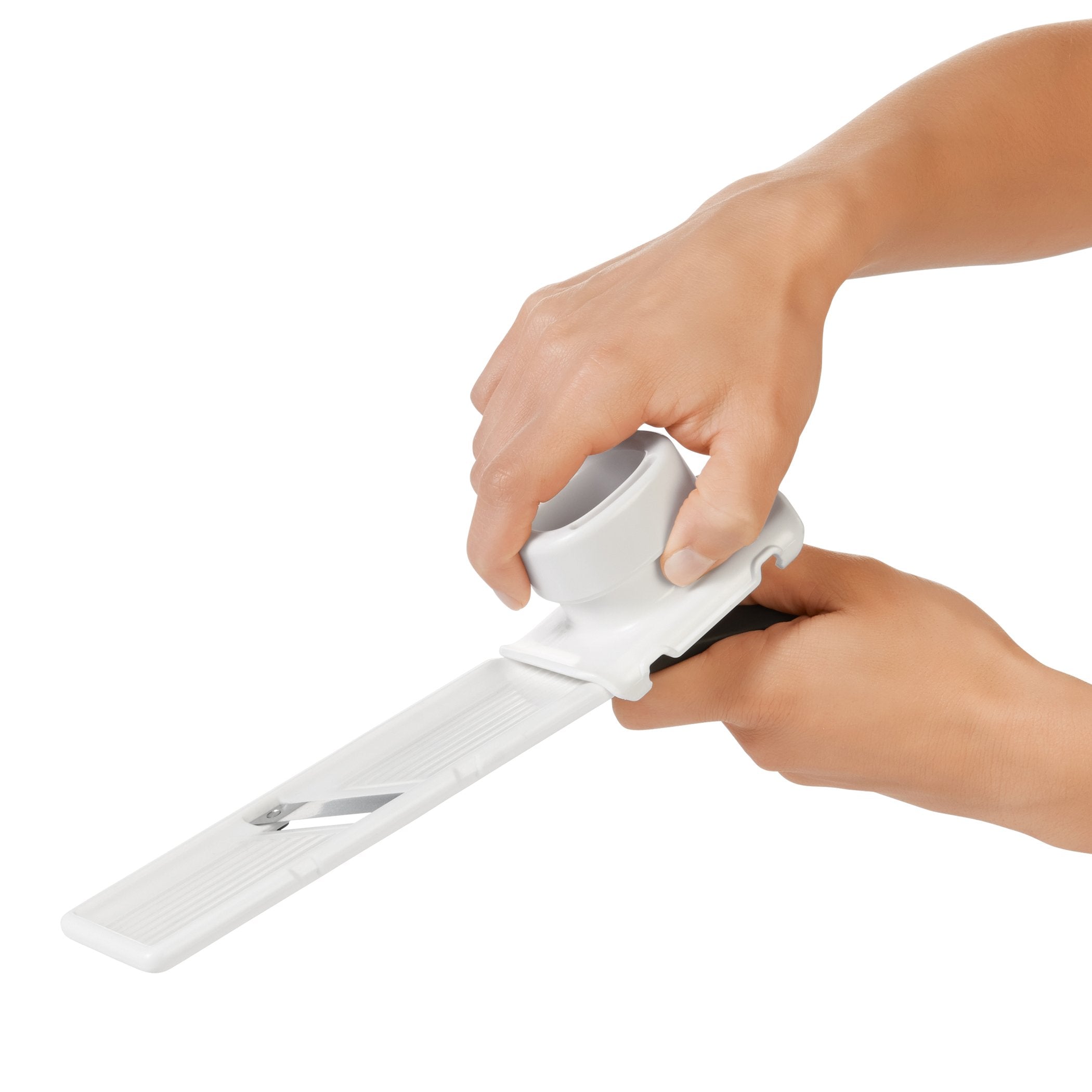OXO Good Grips garlic slicer integrated chamber slides onto the ramp for easy loading.