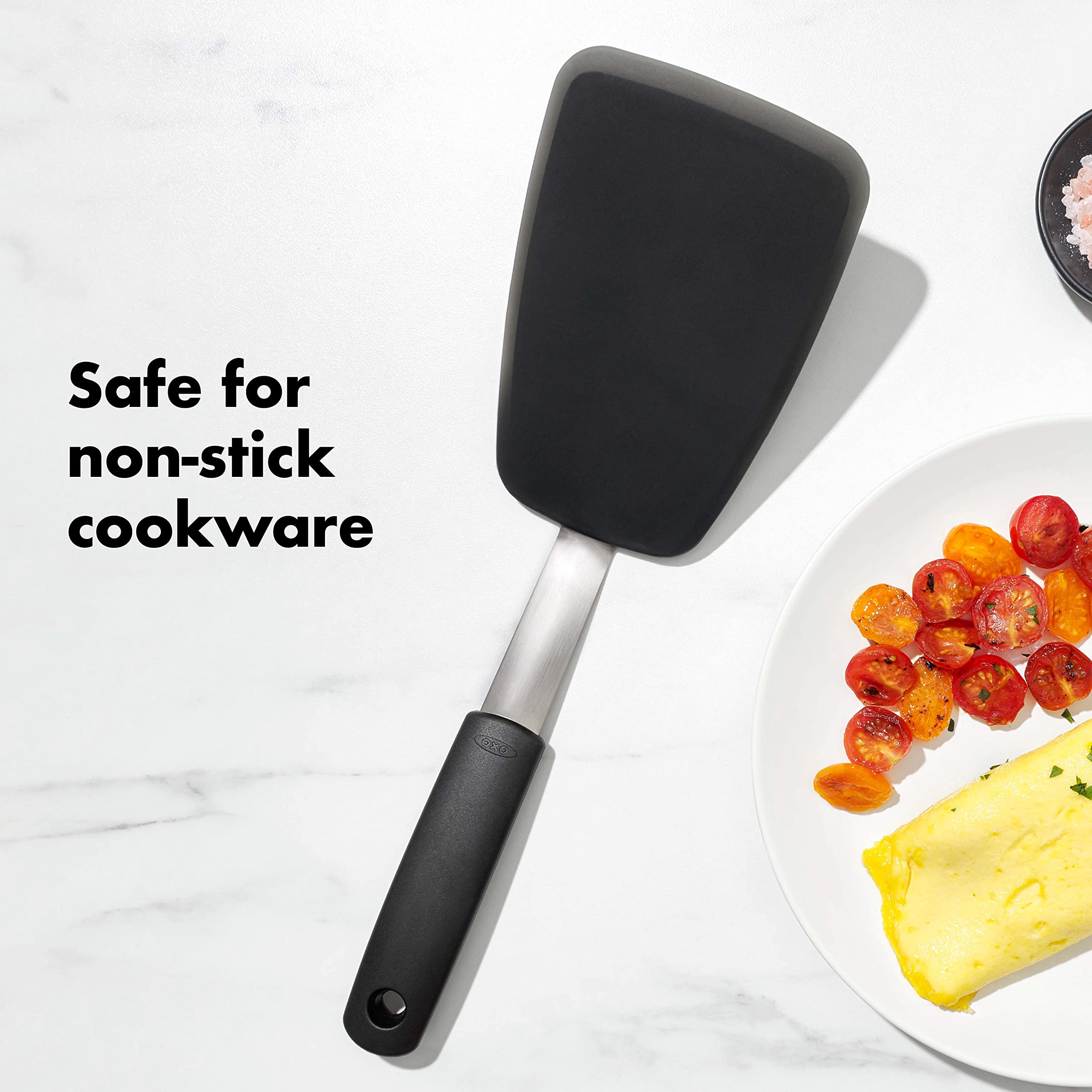 OXO Good Grips Turner transfers cookies safely from pan to rack