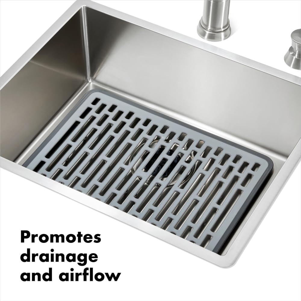 Oxo Good Grips Sink Mat elevated feet boost airflow for drying