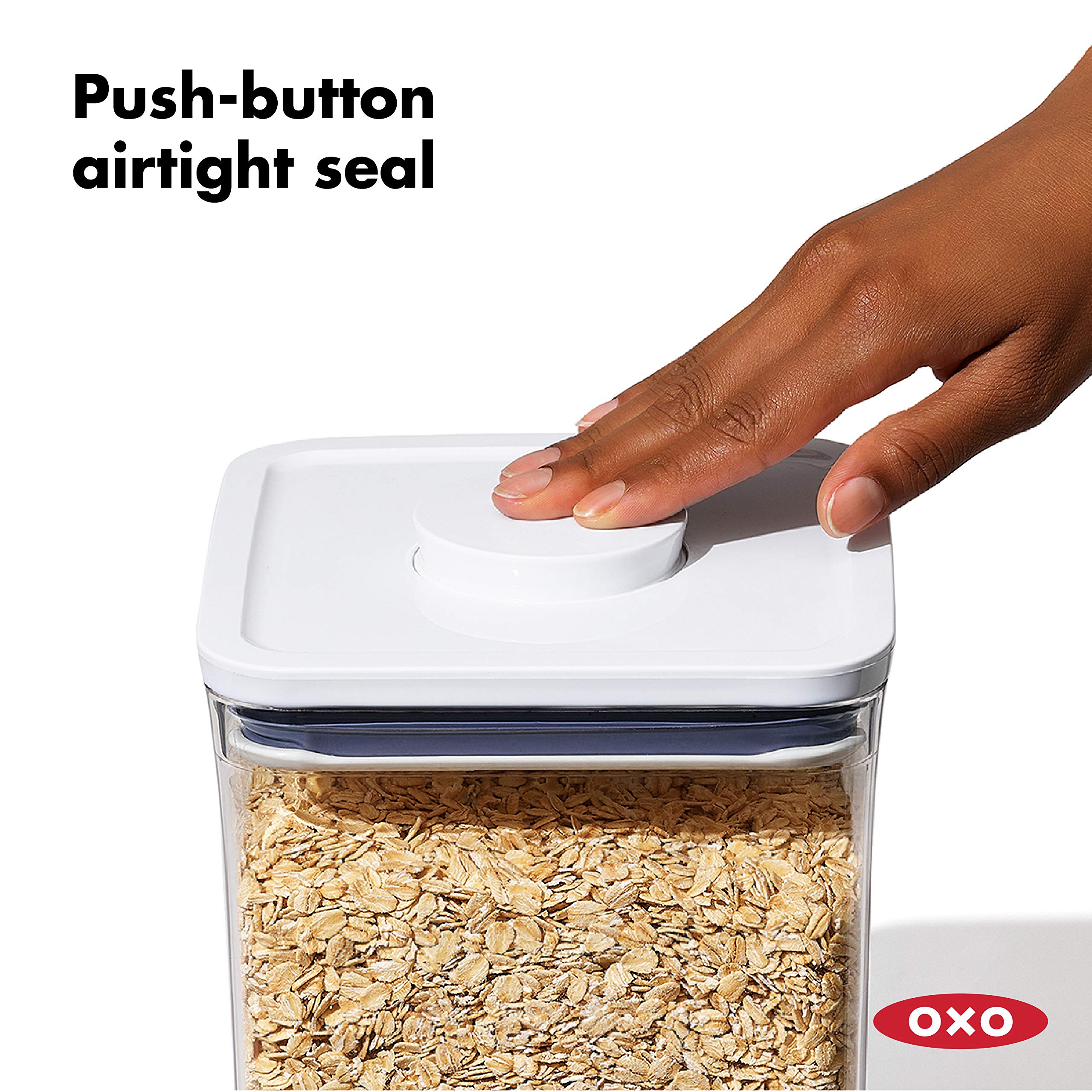 OXO Good Grips Mini POP lid handle provides firm grip for easy opening.