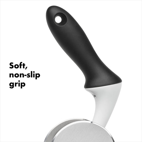 OXO Good Grips bowl design with continuous blade contact