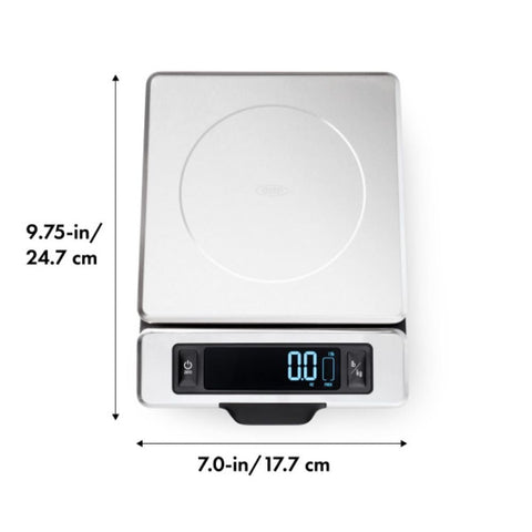 Smudge-resistant stainless steel keeps the OXO scale looking clean after use.