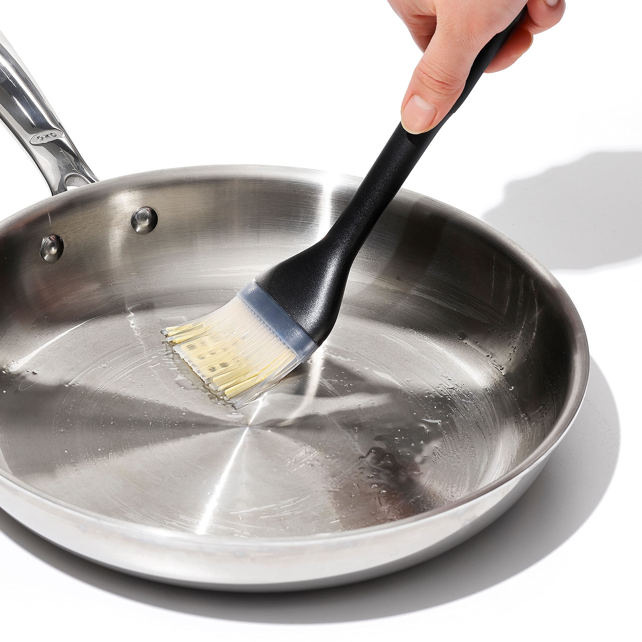 OXO Good Grips Silicone Brush won't clump during cleaning.