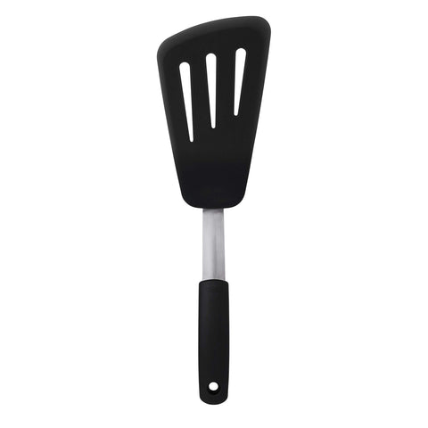 OXO Good Grips ergonomic handle offers comfortable control during flipping.