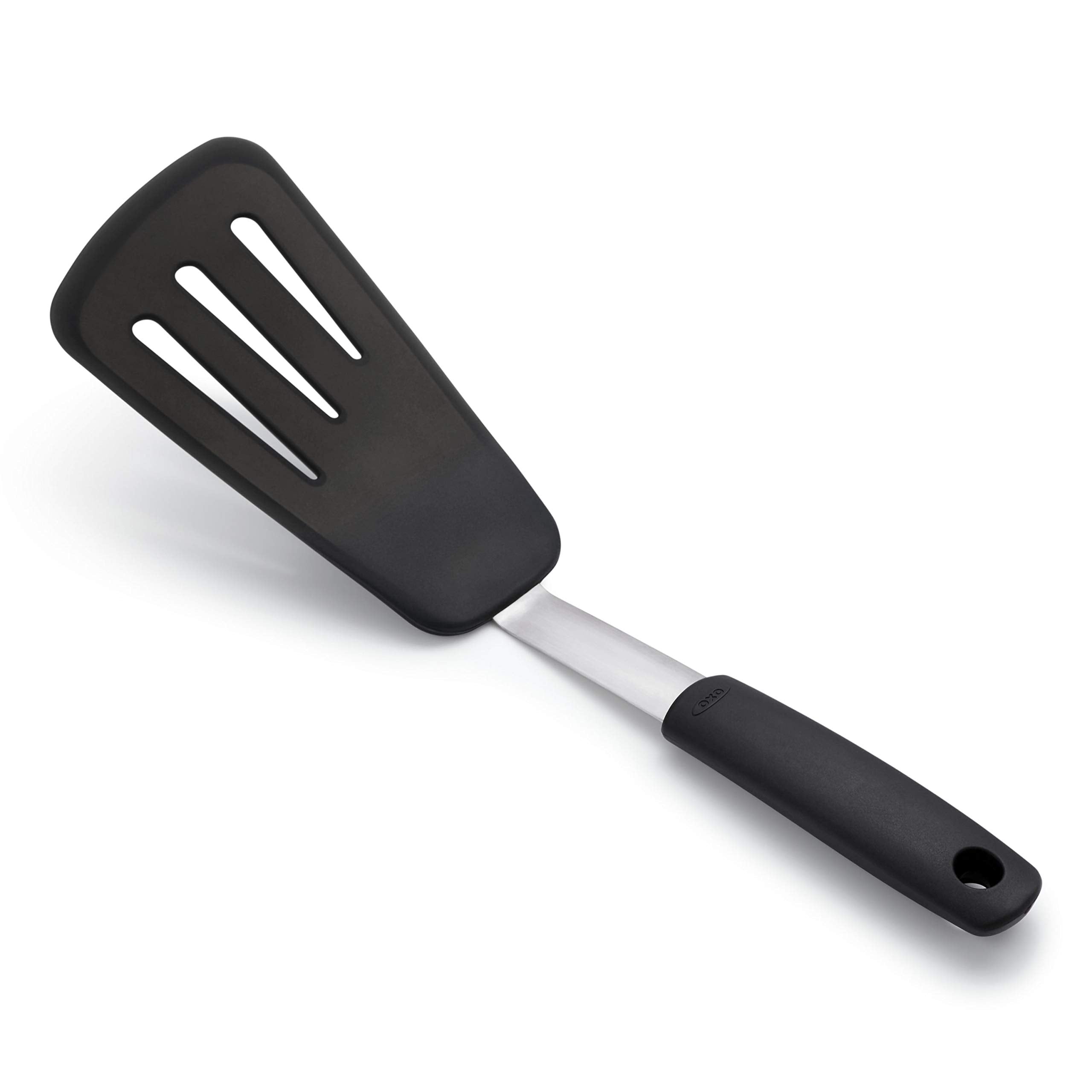 OXO Good Grips edge glides under delicate foods with minimal disruption.
