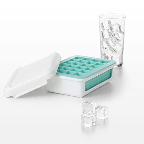 OXO Good Grips multi-size ice option supports versatile freezing