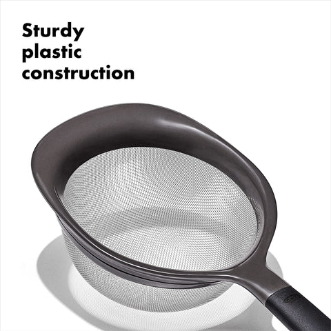OXO Good Grips strainer set packaging, compact and eco-friendly.