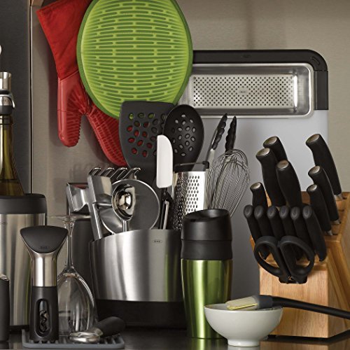 Dishwasher safe Utensil Holder for simple cleanup.