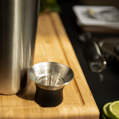 OXO bar-grade shaker ideal for home entertaining and bartending