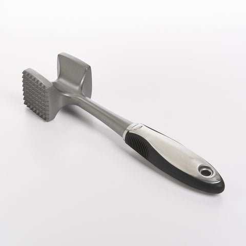 OXO SteeL aluminum construction delivers durable, balanced performance.