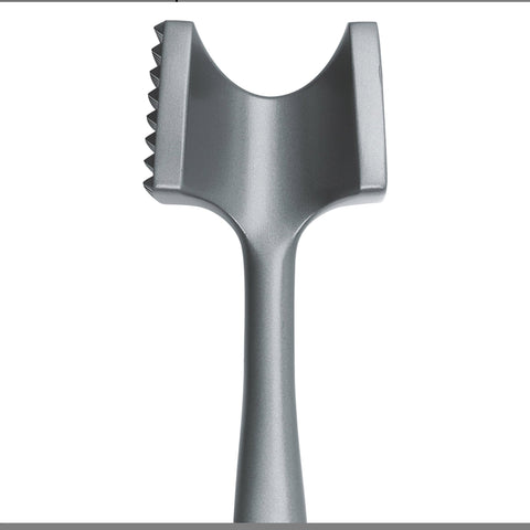 Non-stick coating helps residues release for easier cleanup.