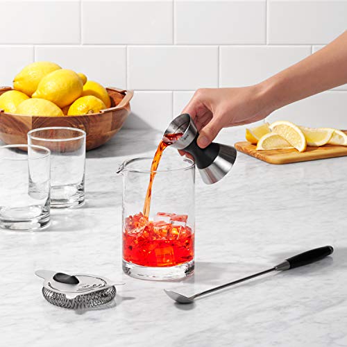 OXO SteeL Double Jigger easy-pouring design accelerates drink preparation.