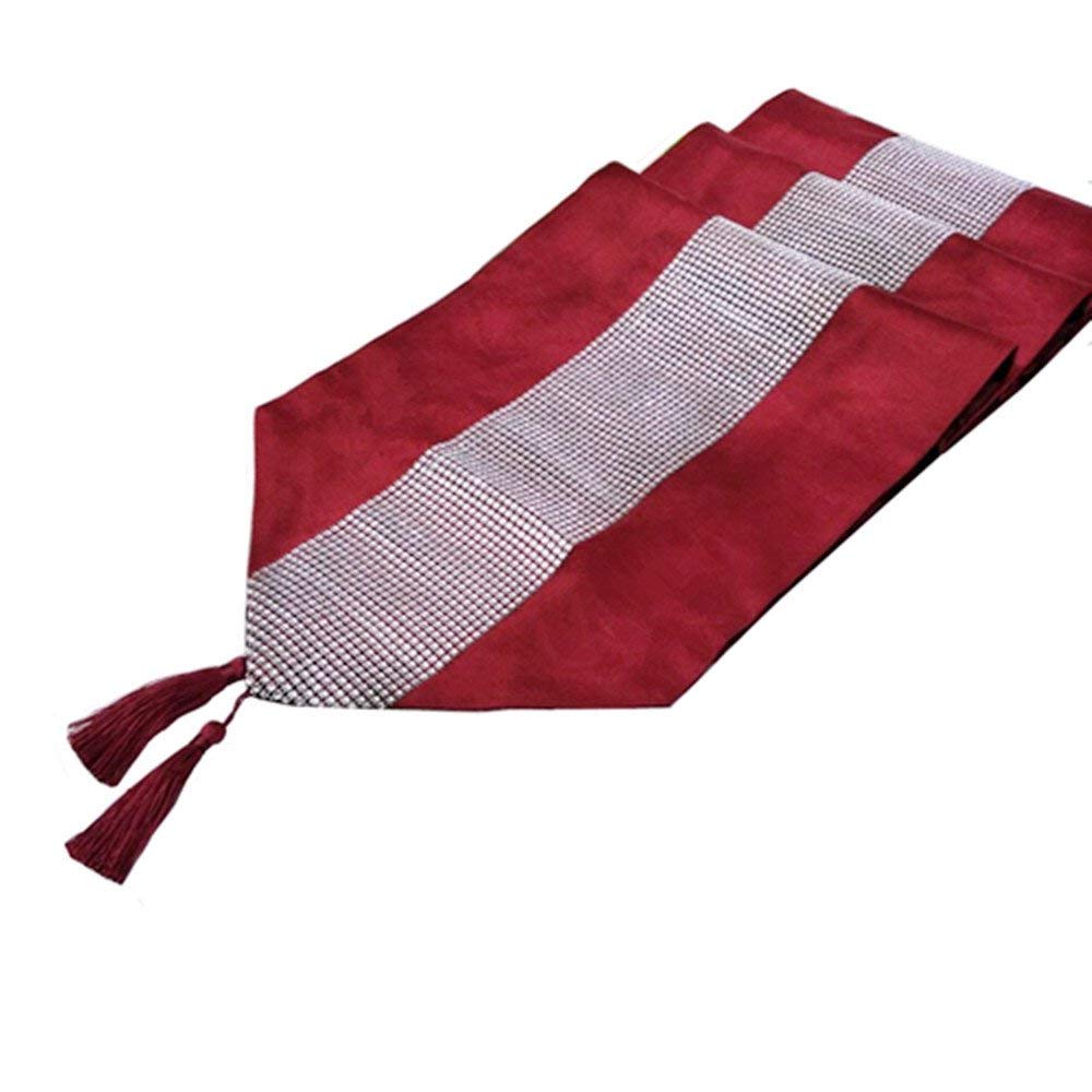 OZXCHIXU tassels at ends give a refined, festive touch