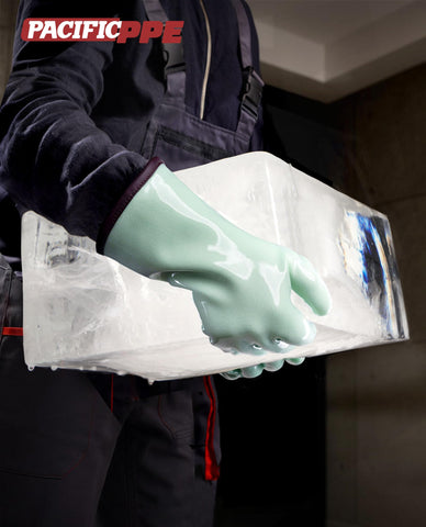 PACIFIC PPE waterproof coating helps keep hands clean by preventing oil contact.