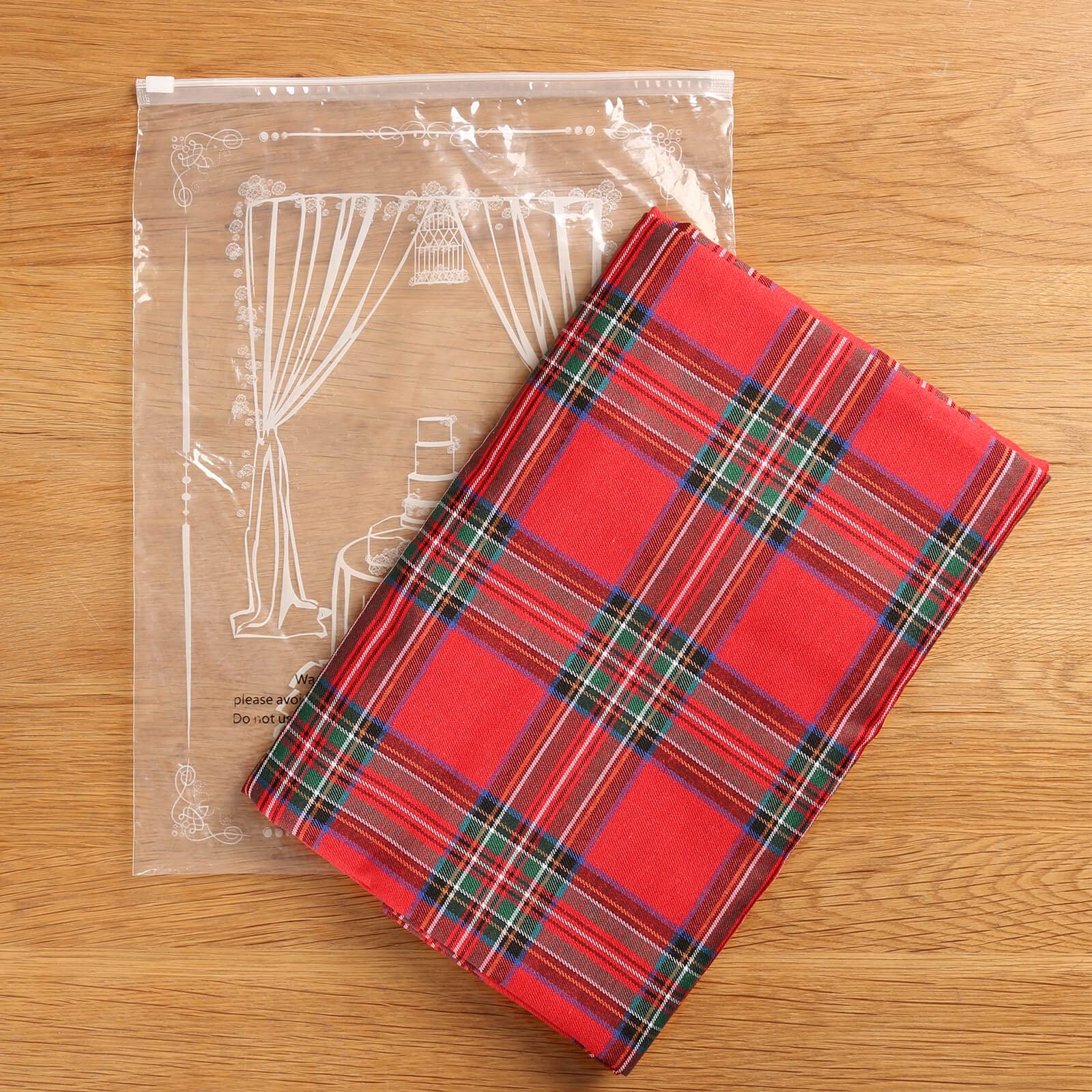 PakiInno Buffalo Plaid tablecloth used for Christmas and New Year gatherings.