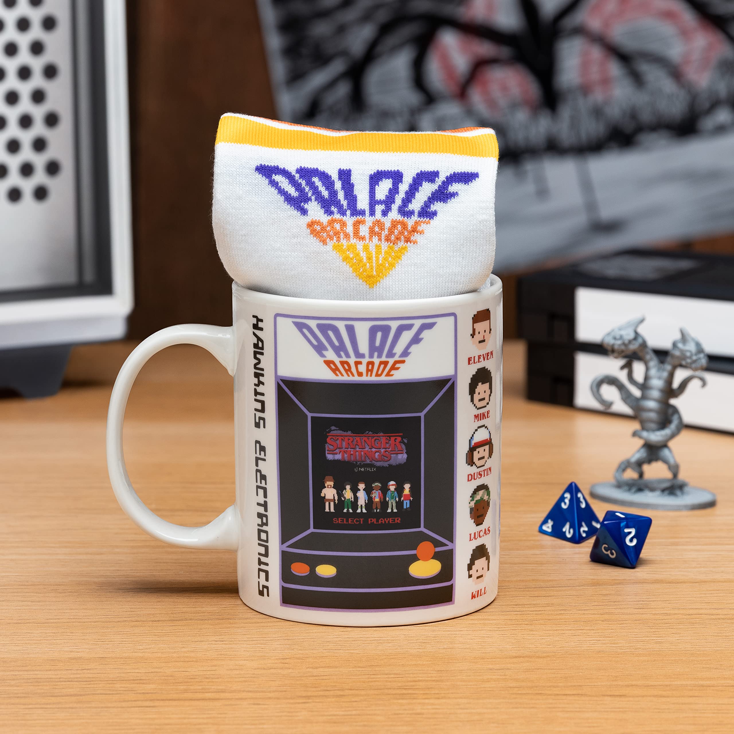 Paladone Stranger Things mug front view, 300ml capacity for daily coffee.