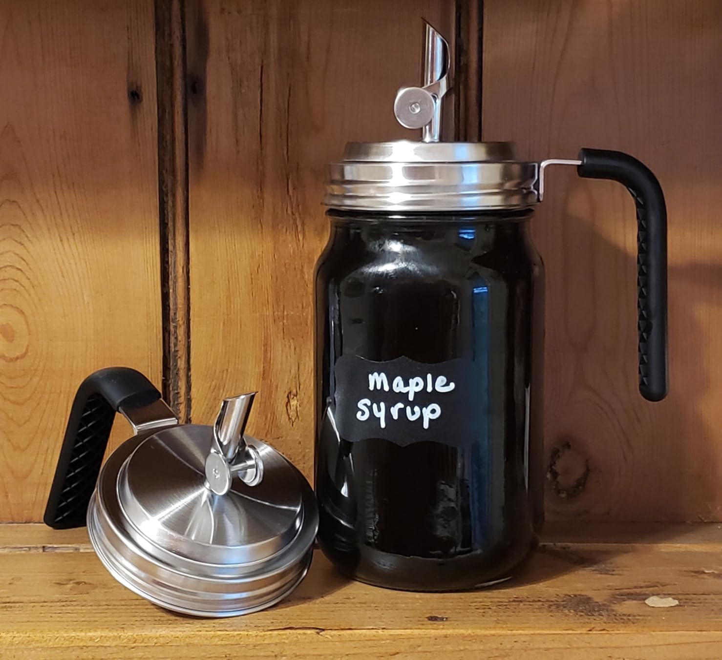 Palksky auto-flip spout lid on mason jar for clean dispensing
