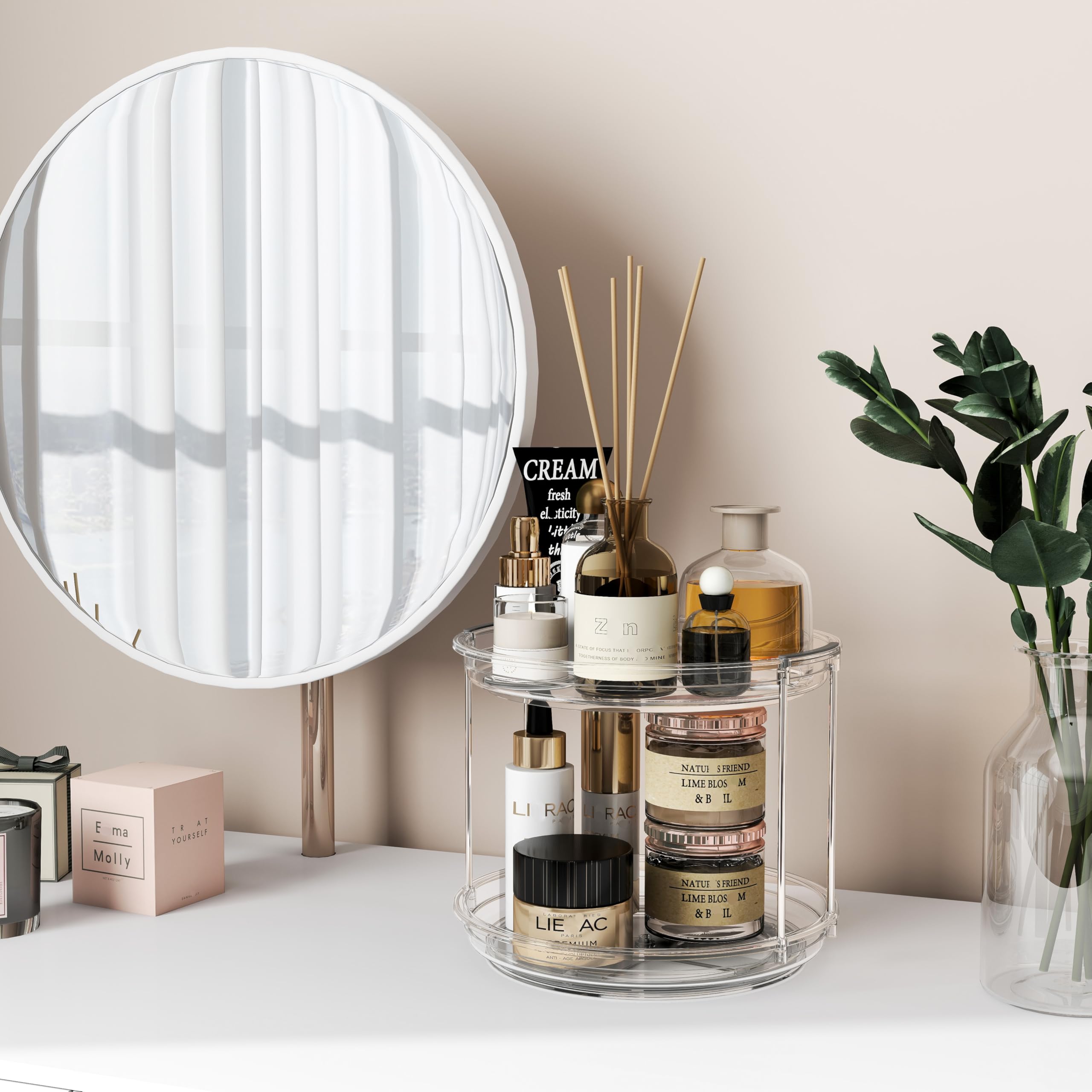 Pantasia BPA-free plastic is easy to clean and safe daily use