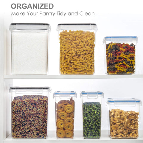 PANTRYSTAR measuring cups and labels simplify portioning and labeling.