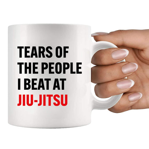 Panvola ceramic mug delivers crisp color and lasting durability.