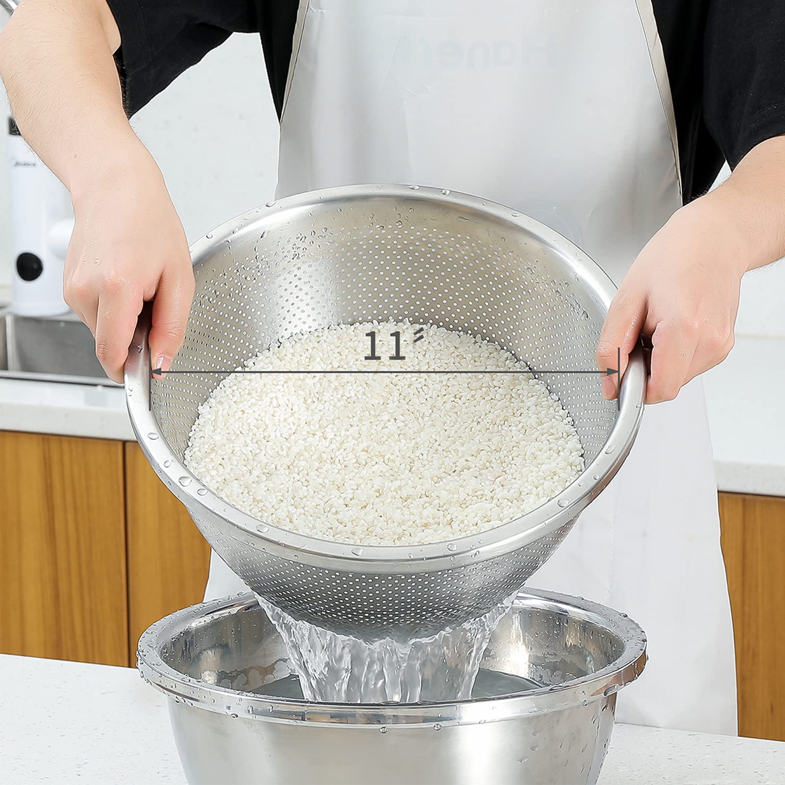 Paoli two-piece set supports efficient kitchen workflows during washing and draining