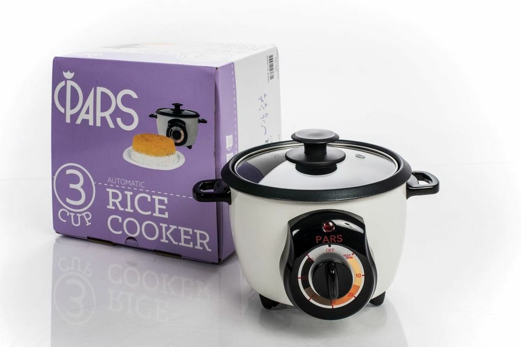 Pars rice cooker stainless steel body adds durable kitchen appeal.