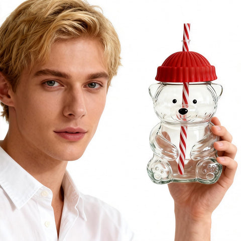 Glass Bear Cup's clear borosilicate glass highlights vibrant drink colors beautifully.