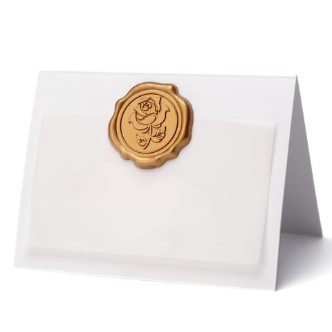 Parvigo name cards table setting in pearlized white for elegant weddings