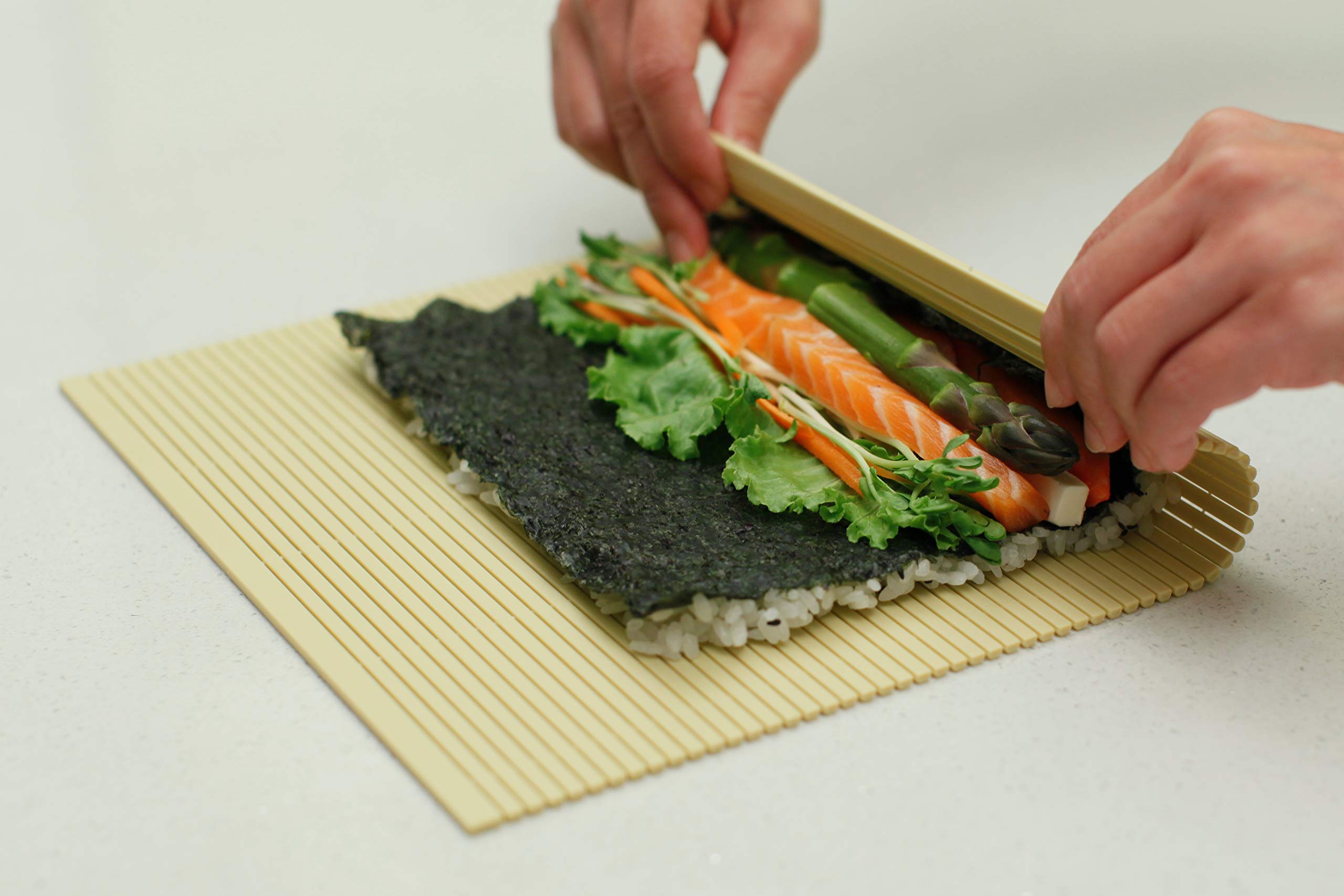 Pat & Doris professional sushi mat with nonstick surface for smooth rolling.