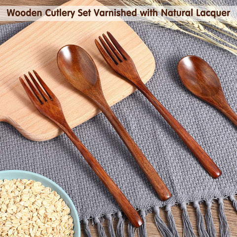 Patelai smooth polished wood surface makes cleaning easy.
