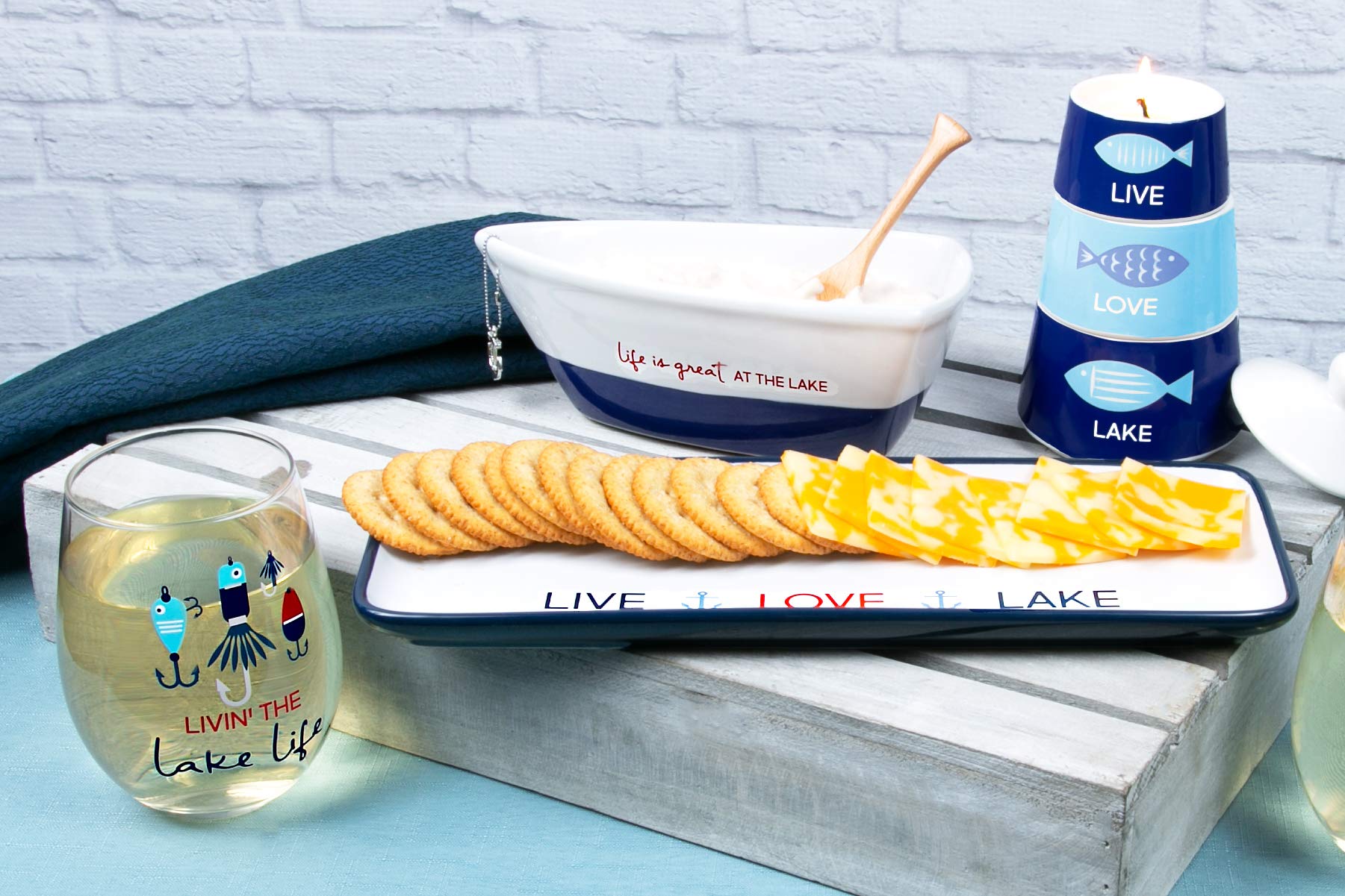 Pavilion Live Love Lake collection tray image showcases Lake People theme and versatility.