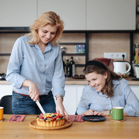PAXNOK left and right-handed design supports comfortable use