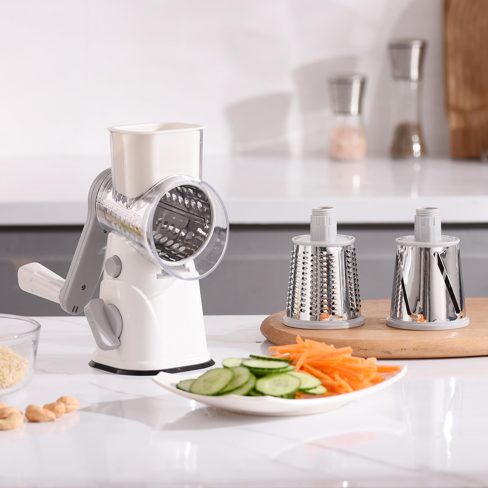 peatend ergonomic handle grip reduces hand fatigue during use