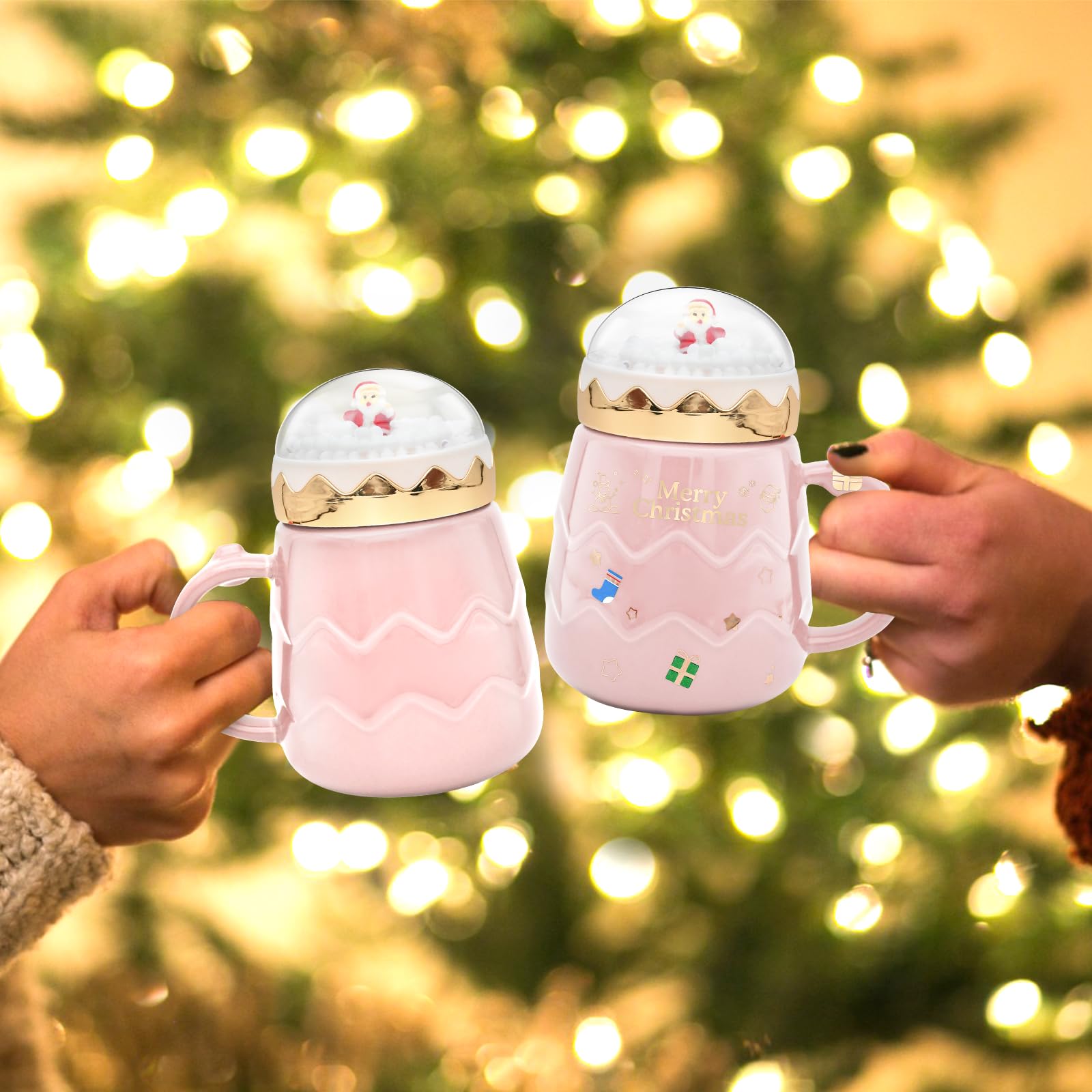 Peclek festive mug decor on dining table adds seasonal charm.