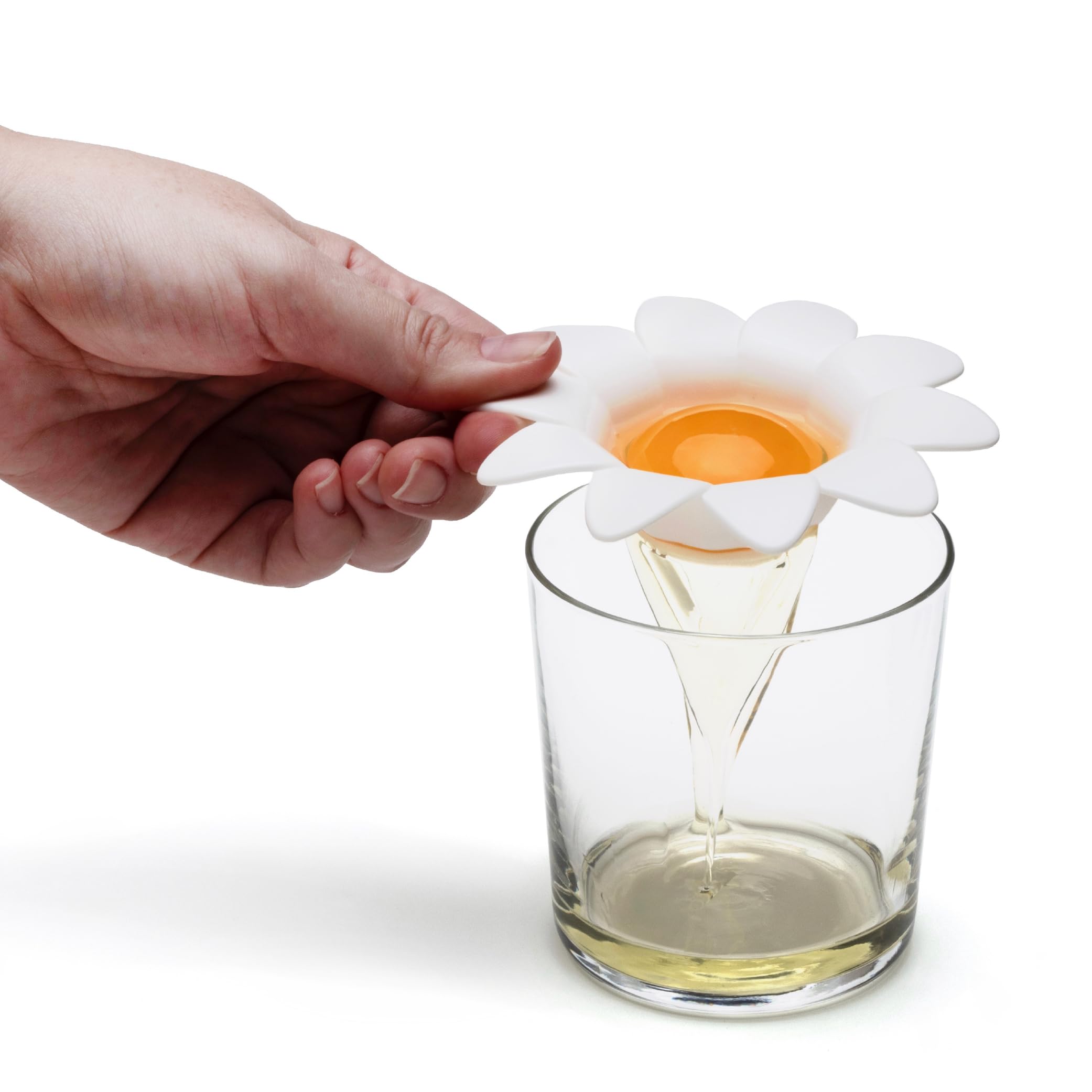 Peleg Design Daisy Egg Separator is a compact, BPA-free tool for quick, tidy baking prep