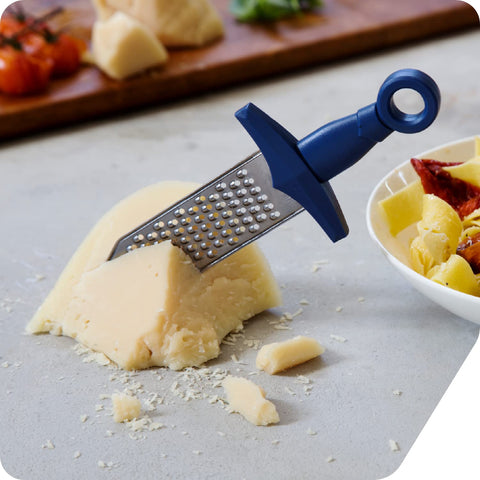 PELEG DESIGN Gradiator gift-ready kitchen gadget for cheese lovers.