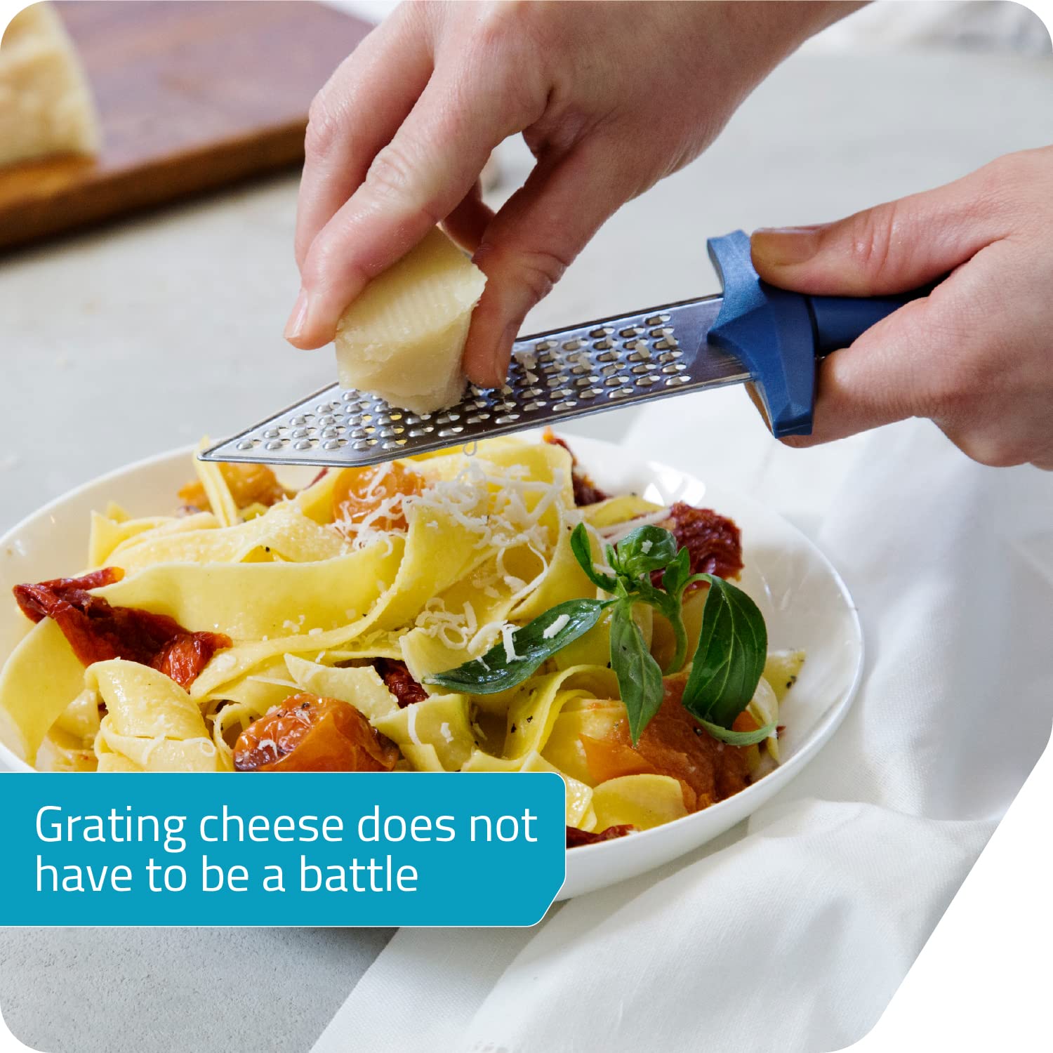 PELEG DESIGN Gradiator stainless steel blade for durable, fast gratings.