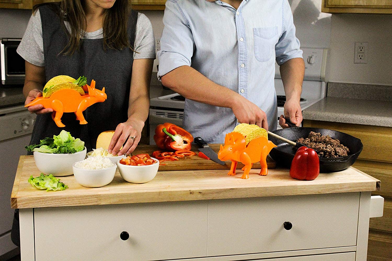 Penko Herd Pack kid-friendly taco holders support two tacos each