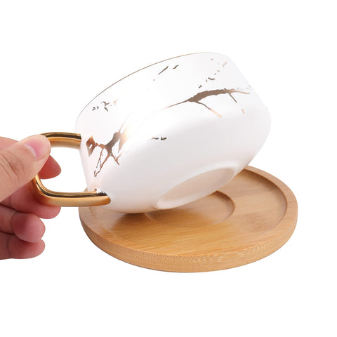 Peohud bamboo saucer with spill containment keeps table clean after sipping.