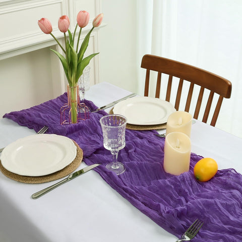 pepmily romantic table runner creates a centerpiece glow for weddings.