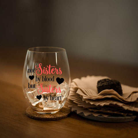 Open gift packaging reveal offers a thoughtful celebration moment with Perfectinsoy.
