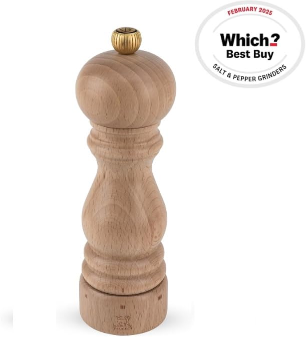 Beechwood grain detail on Peugeot mill highlighting craftsmanship and durability.