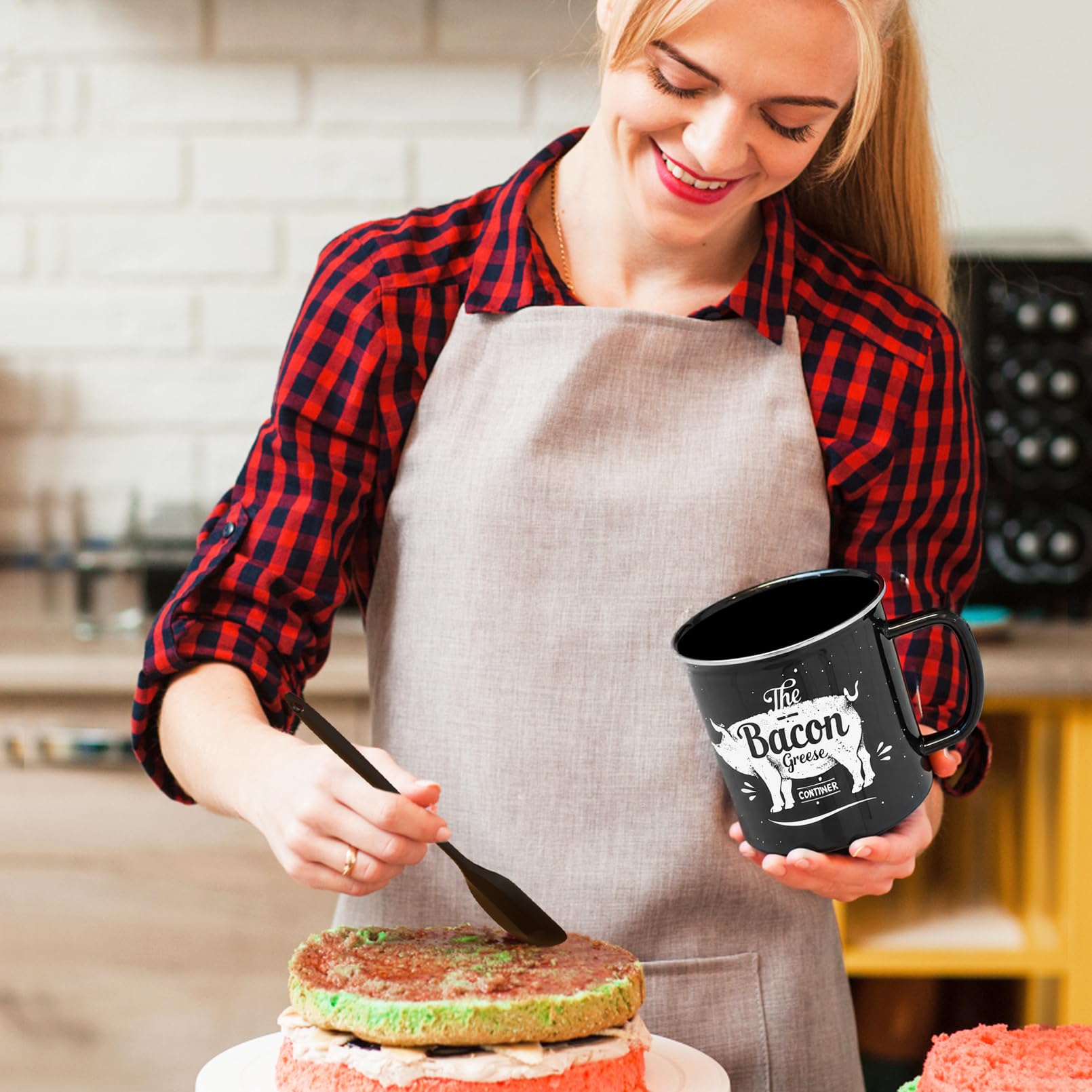 PGYARD retro farmhouse design complements any kitchen countertop