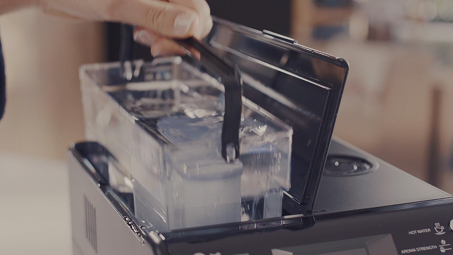 Philips CA6700/22 descaler in use pouring to descale.