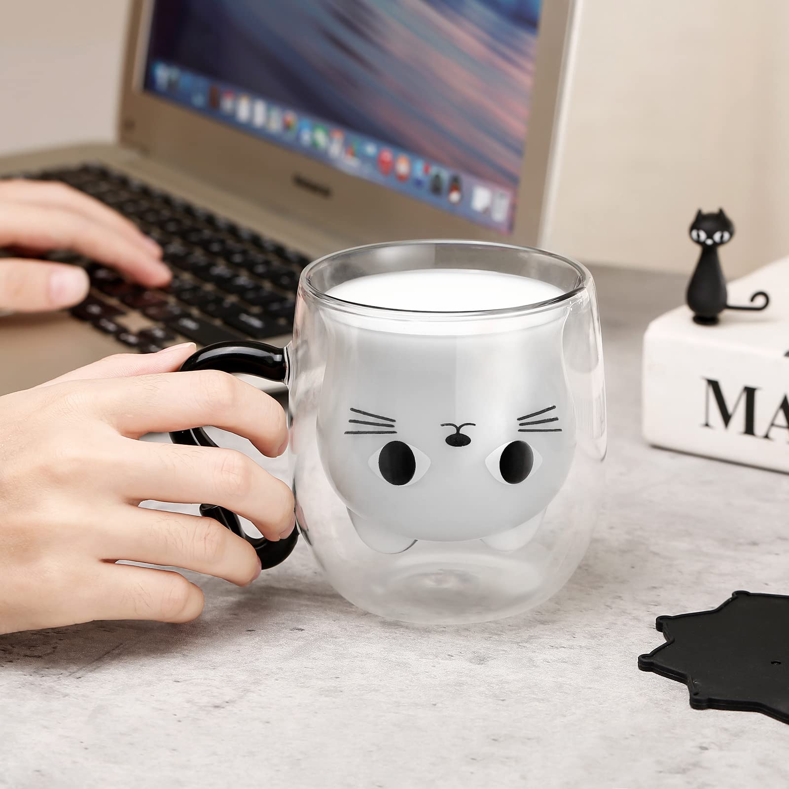 Phitihui 250ml capacity cat mug ideal for a quick pick-me-up.