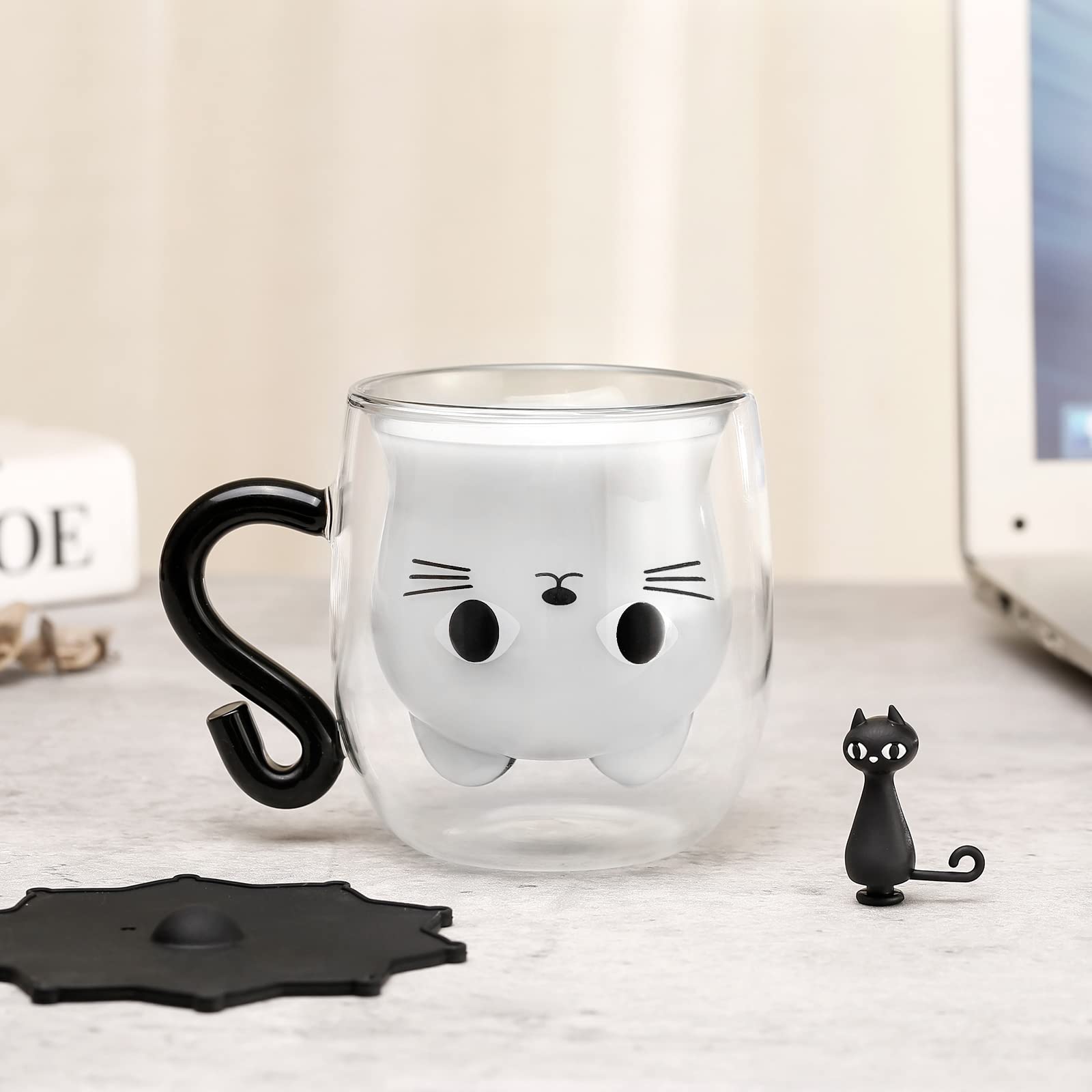 Phitihui color cat design offers playful mood with each beverage.