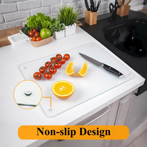 Phore tempered glass surface resists scratches during heavy chopping.