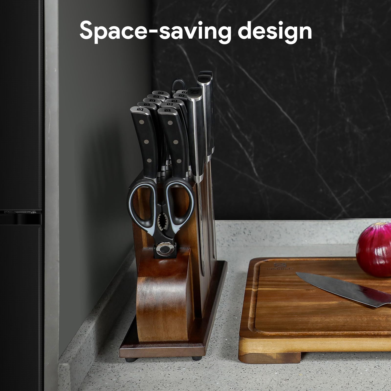 Piklohas durable rust-resistant blades designed for frequent use.
